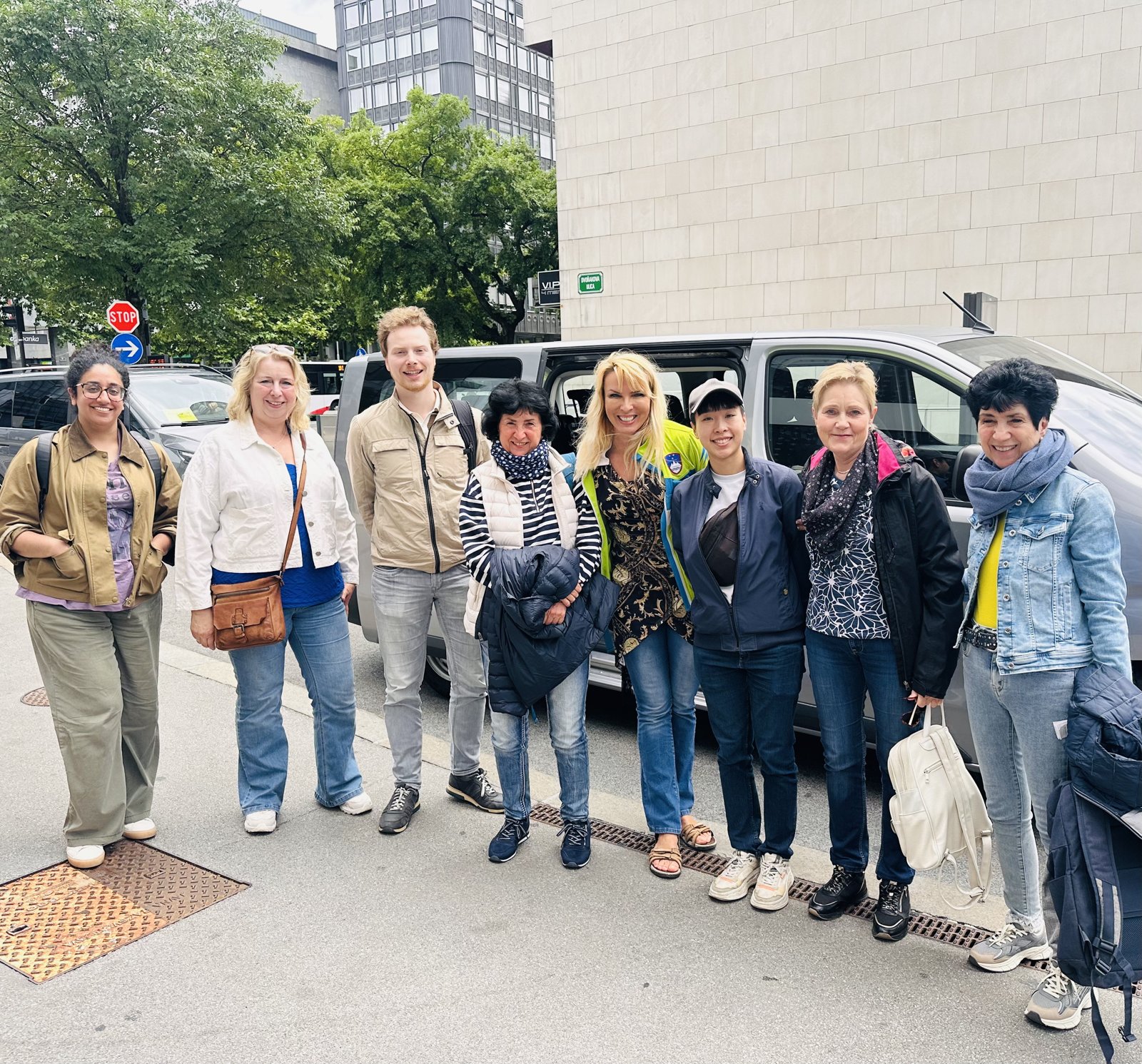 Transfer in izlet s kombijem